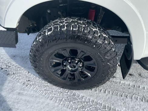 Used 2022 Ford F250 Lariat w/ Tremor Off-Road Package image 9