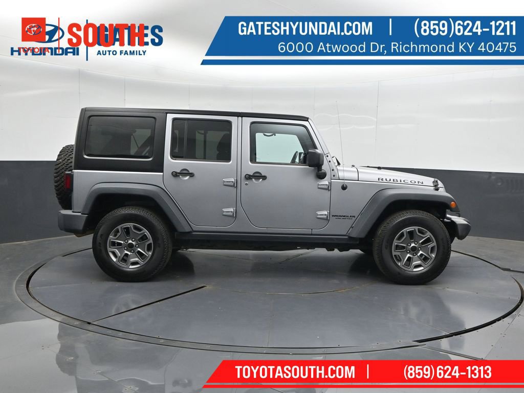Used 2015 Jeep Wrangler Unlimited Rubicon w/ Max Tow Package AWD/4WD image 3