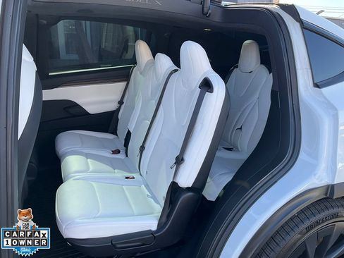 Used 2022 Tesla Model X AWD/4WD image 29