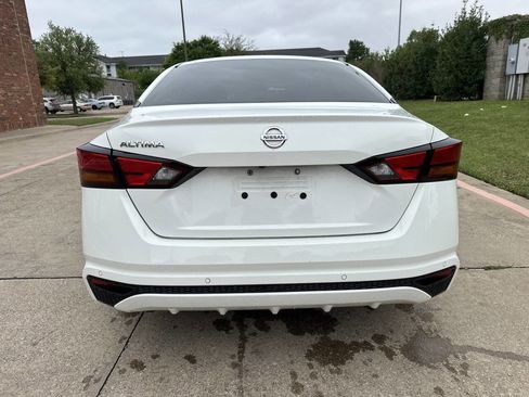 Used 2021 Nissan Altima 2.5 S w/ Driver Assist Package image 5