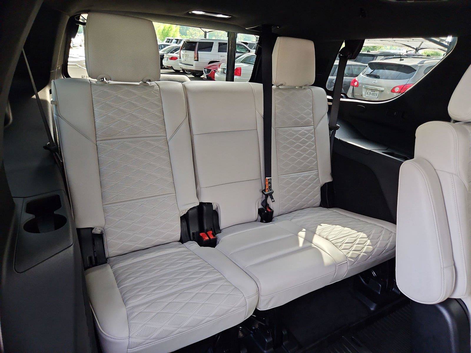 Used 2025 Cadillac Escalade Sport Platinum AWD/4WD image 31