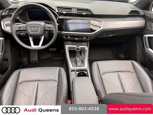 Certified 2022 Audi Q3 2.0T Premium w/ Convenience Package image 16