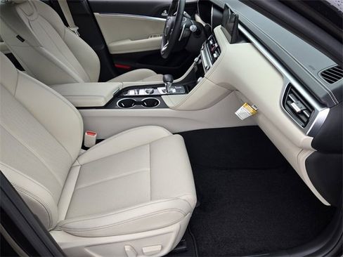 Certified 2026 Genesis G70 2.5T image 19