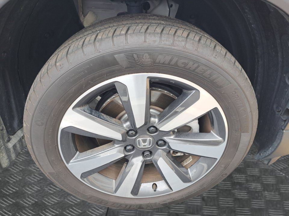 Used 2025 Honda Pilot Touring image 20