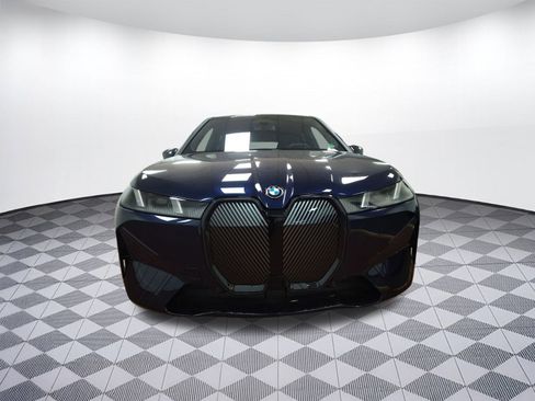 New 2026 BMW iX xDrive60 image 5