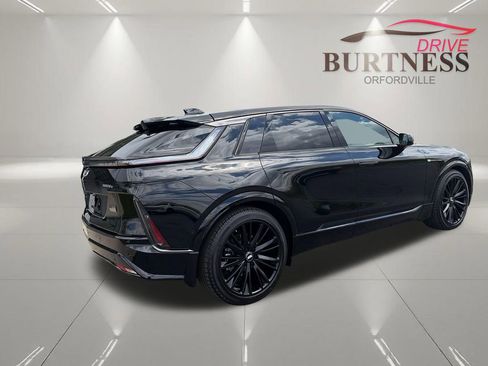 Certified 2024 Cadillac Lyriq Sport w/ Nappa Leather Package AWD/4WD image 8