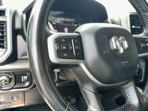 Used 2021 RAM 1500 Big Horn AWD/4WD image 12