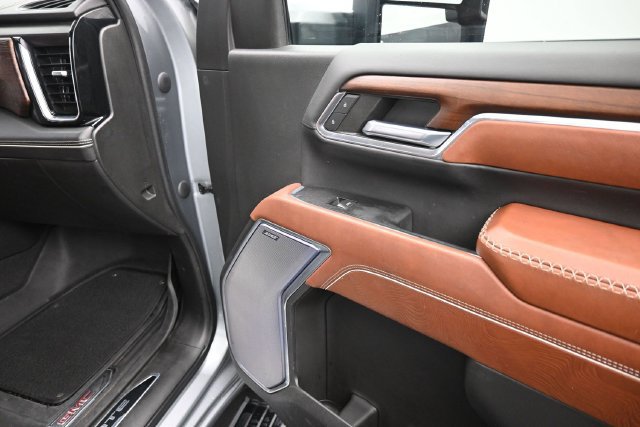 Used 2024 GMC Sierra 2500 Denali Ultimate w/ Max Trailering Package AWD/4WD image 28
