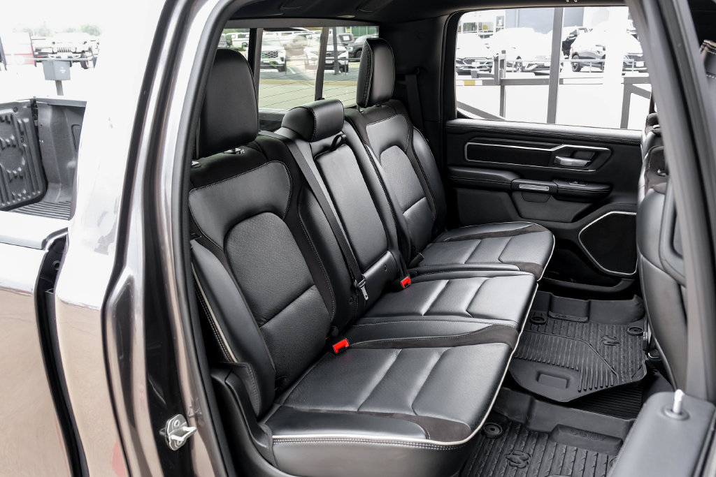 Used 2023 RAM 1500 Laramie AWD/4WD image 52