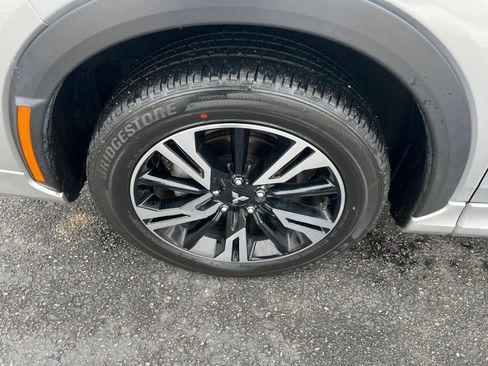 Used 2023 Mitsubishi Eclipse Cross SEL image 10