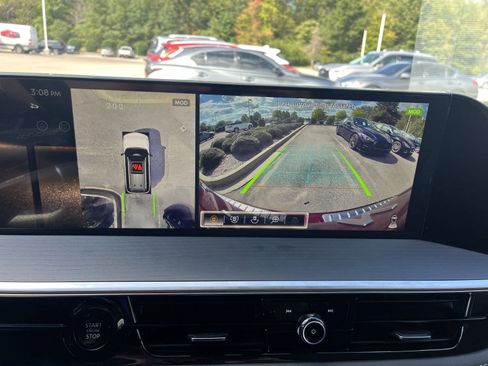 Used 2025 INFINITI QX80 Sensory w/ Exterior Package image 12