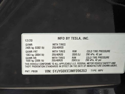 Used 2021 Tesla Model Y Long Range image 24