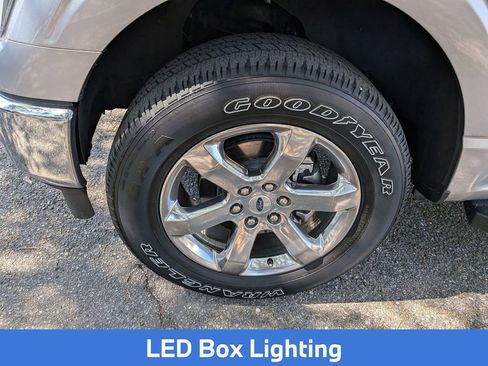 Used 2022 Ford F150 Lariat w/ Max Trailer Tow Package image 35