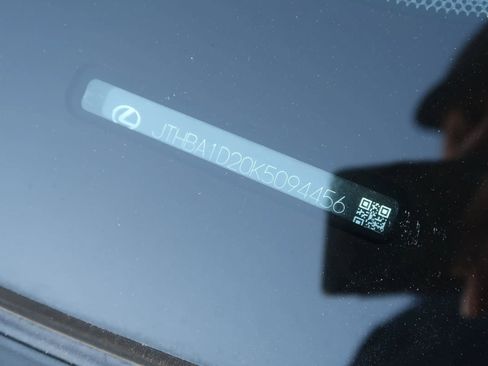 Used 2019 Lexus IS 300 image 45