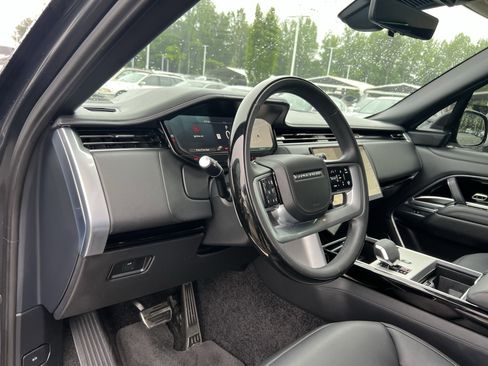 Used 2024 Land Rover Range Rover Autobiography AWD/4WD image 20