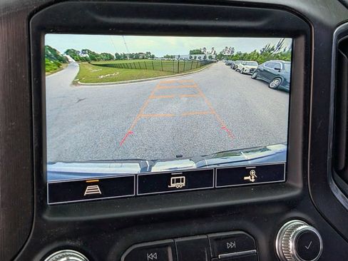 Used 2021 GMC Sierra 1500 AT4 w/ AT4 Preferred Package AWD/4WD image 24