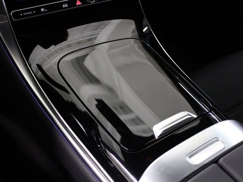 Certified 2026 Mercedes-Benz GLC 300 image 33