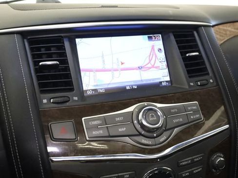 Used 2016 INFINITI QX80 4WD w/ 22" Wheel Package image 21