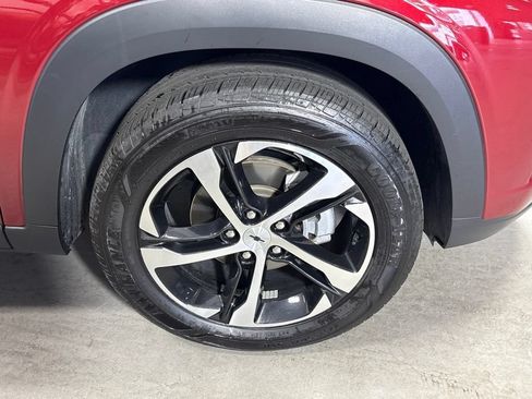 Used 2024 Chevrolet Trax RS w/ Driver Confidence Package FWD image 11