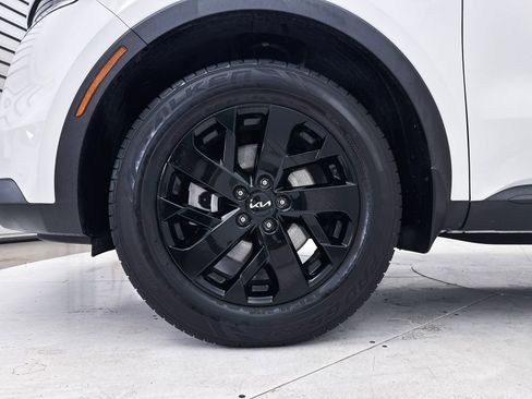 Used 2022 Kia Sorento S AWD/4WD image 16