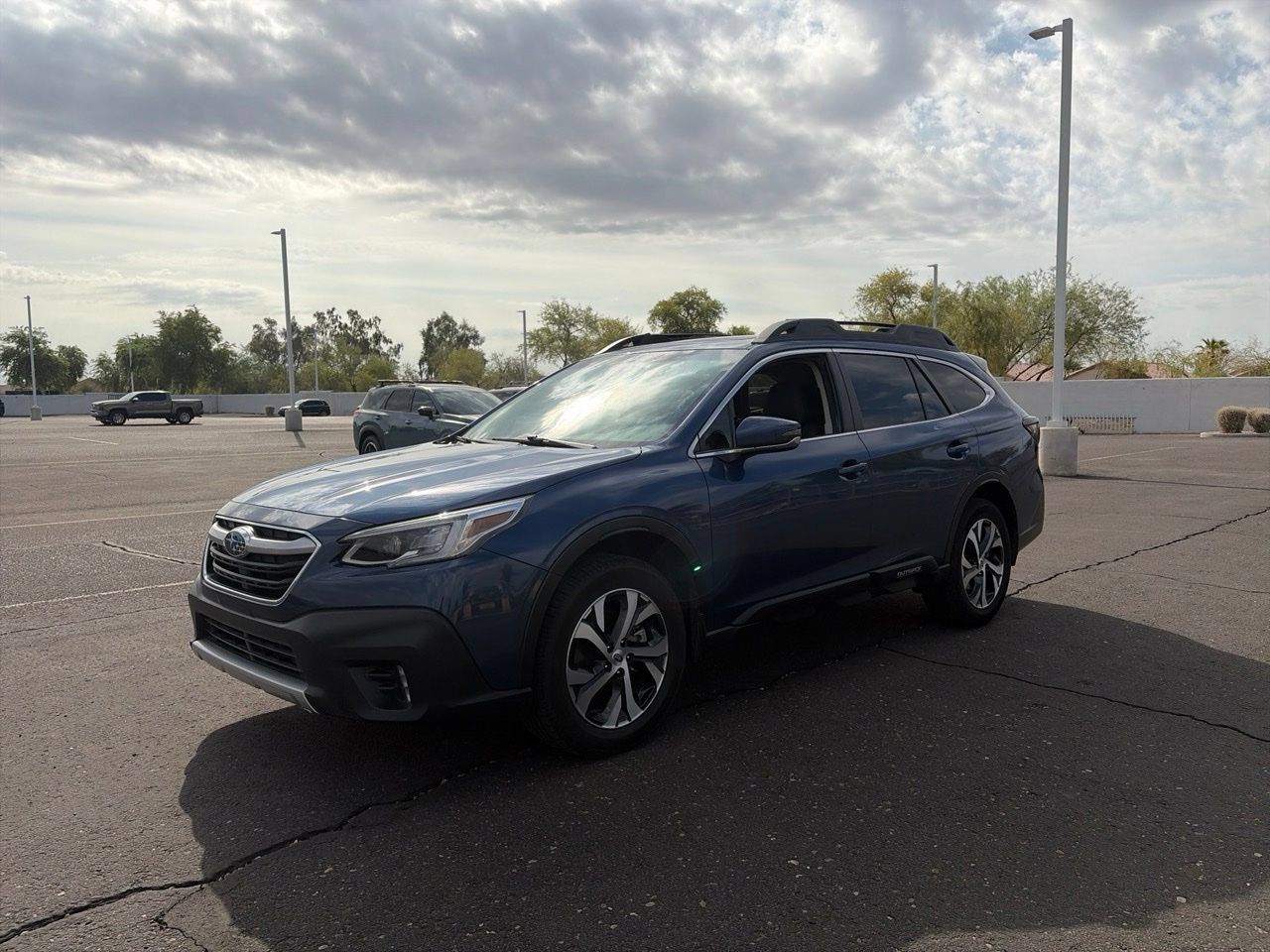 Used 2021 Subaru Outback Limited w/ Popular Package #2 AWD/4WD image 1