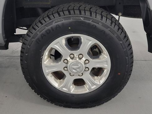 Used 2022 RAM 2500 Big Horn image 12