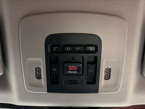 Used 2019 Toyota Camry XSE image 35