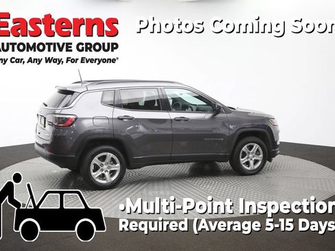 Used 2024 Jeep Compass Latitude AWD/4WD image 39