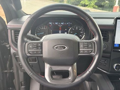 Used 2023 Ford Expedition Limited AWD/4WD image 14