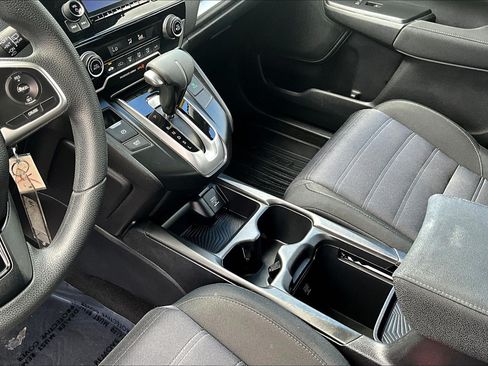 Used 2018 Honda CR-V LX image 14