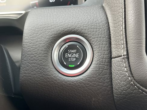 Used 2023 GMC Yukon Denali w/ Max Trailering Package image 8