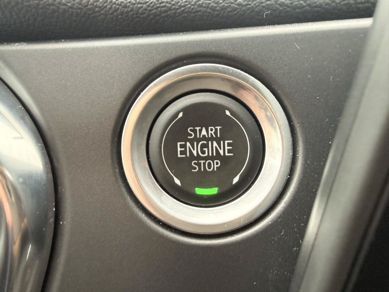 Used 2025 Chevrolet Blazer LT AWD/4WD image 19