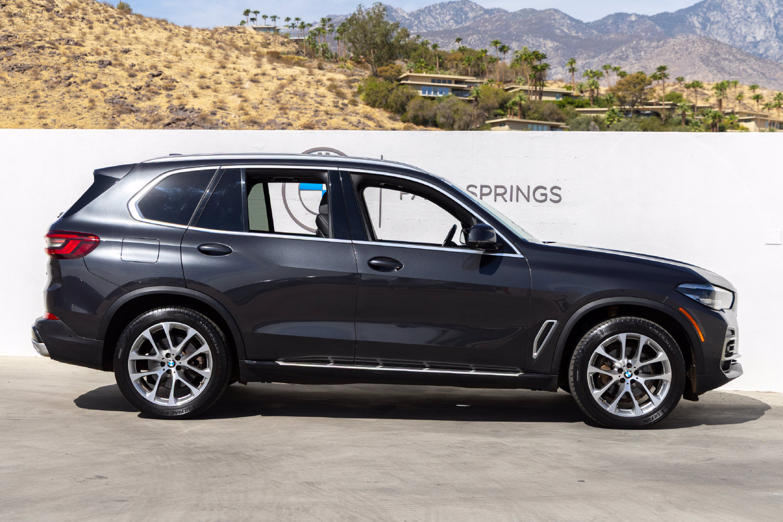 Used 2023 BMW X5 xDrive40i AWD/4WD image 6