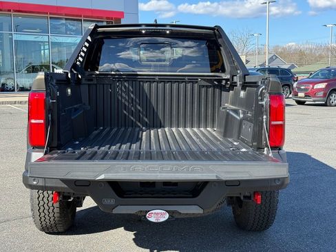 New 2026 Toyota Tacoma 4x4 Double Cab Hybrid image 8
