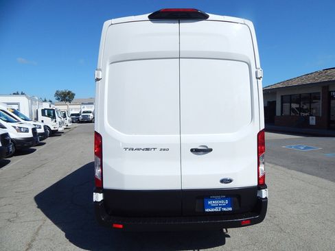 Used 2021 Ford Transit 250 148 High Roof w/ Load Area Protection Package RWD image 7