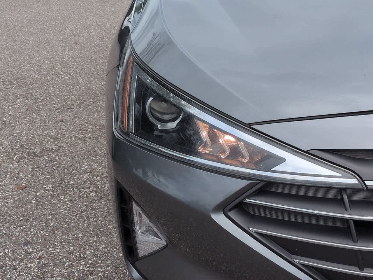 Used 2019 Hyundai Elantra SEL w/ Cargo Package FWD image 10