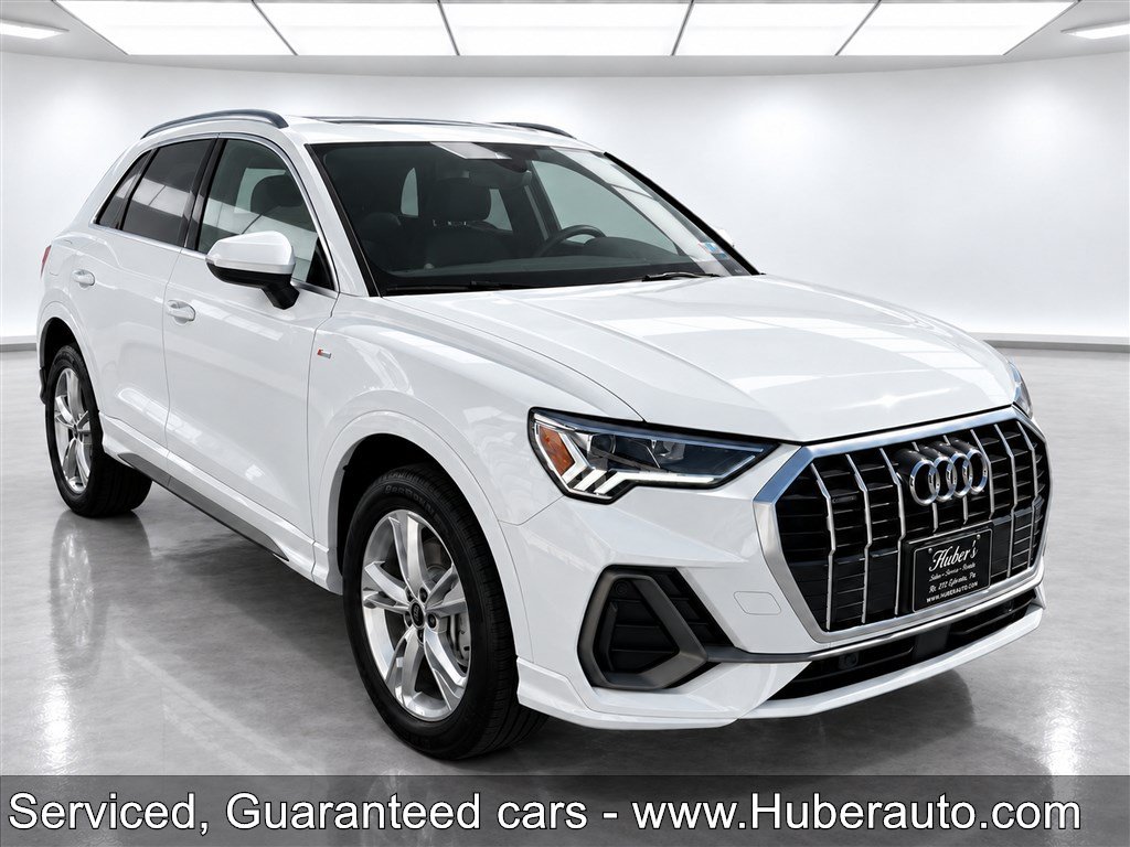 Used 2023 Audi Q3 2.0T Premium Plus w/ Premium Plus Package AWD/4WD image 3