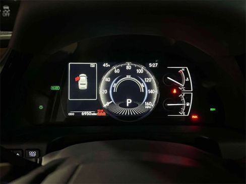 Certified 2025 Lexus ES 300h w/ Premium Package image 29