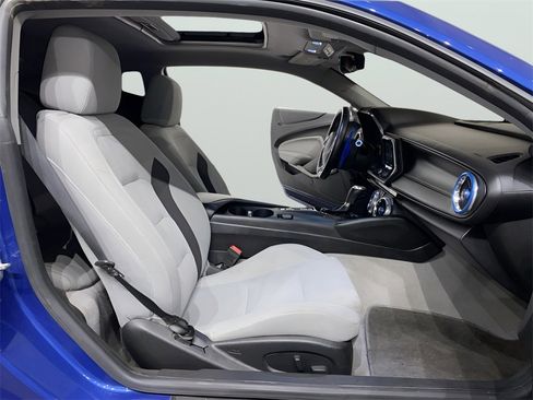 Used 2019 Chevrolet Camaro LT image 12