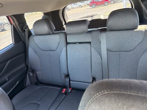 Used 2020 Hyundai Santa Fe SEL w/ Convenience Package image 8