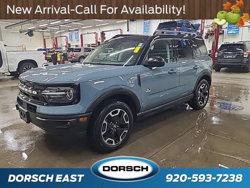 Certified 2022 Ford Bronco Sport Outer Banks w/ Tech Package AWD/4WD image 1