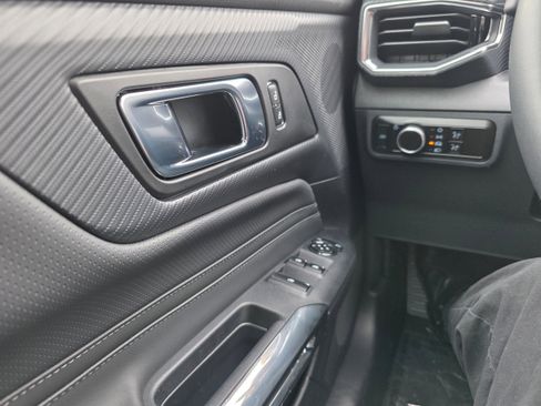 New 2026 Ford Mustang Premium w/ Anti-Theft Package image 24