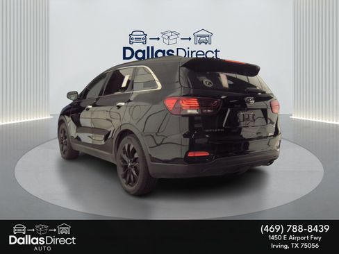 Used 2020 Kia Sorento S image 9