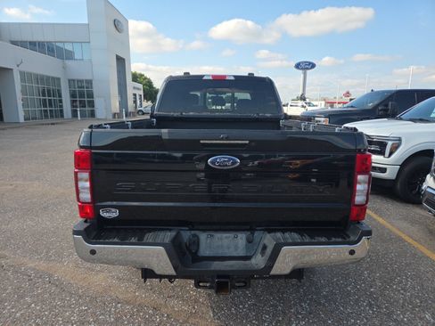 Used 2020 Ford F350 Lariat w/ Lariat Ultimate Package AWD/4WD image 4