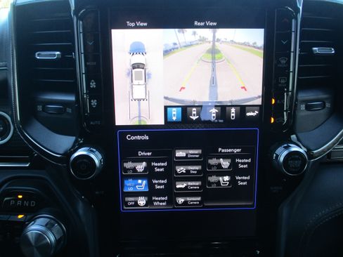 Used 2019 RAM 1500 Limited AWD/4WD image 18