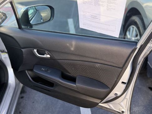 Used 2014 Honda Civic LX image 28