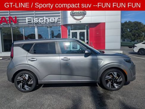 Used 2023 Kia Soul GT-Line FWD image 3