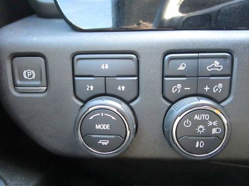 Certified 2024 Chevrolet Silverado 3500 LT w/ Safety Package image 11