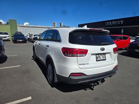 Used 2018 Kia Sorento LX w/ LX V6 Convenience Package AWD/4WD image 8