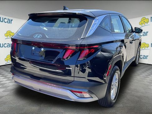 Used 2026 Hyundai Tucson SE AWD/4WD image 3